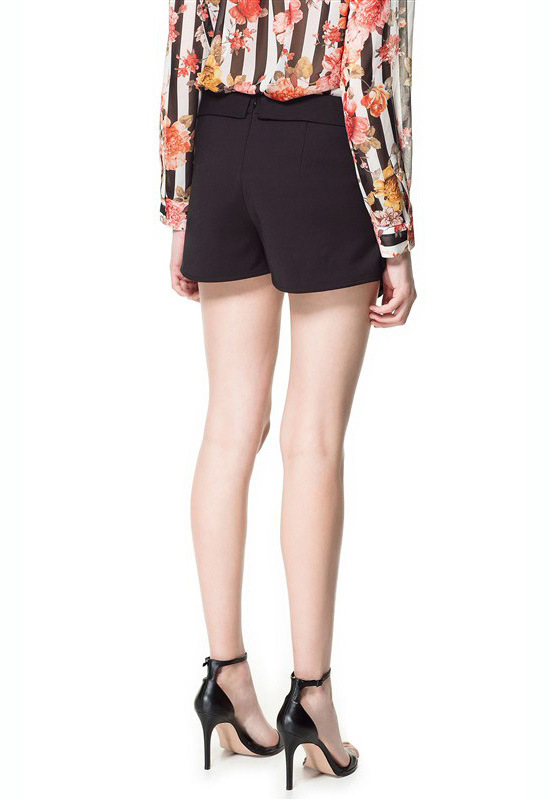 [SALE] Wrap Skorts Black, Size Medium on Luulla